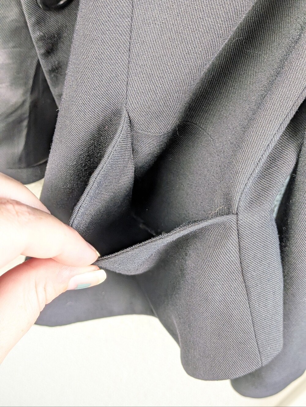BCBGMAXAZRIA Wool Silk Blazer L Black Drapey Front Sheer Knotted Back Chic READ - Picture 5 of 9
